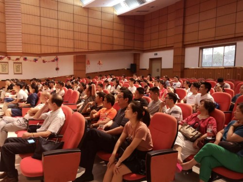 雷达学子面试现场表现培训